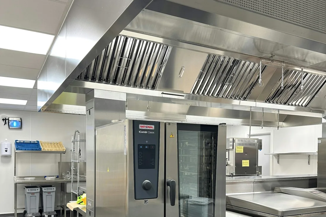 Kitchen Chimneys & Exhaust Fans
